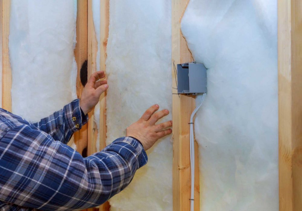 work-composed-of-mineral-wool-insulation-in-the-wa-2022-11-12-09-59-26-utc work-composed-of-mineral-wool-insulation-in-the-wa-2022-11-12-09-59-26-utc